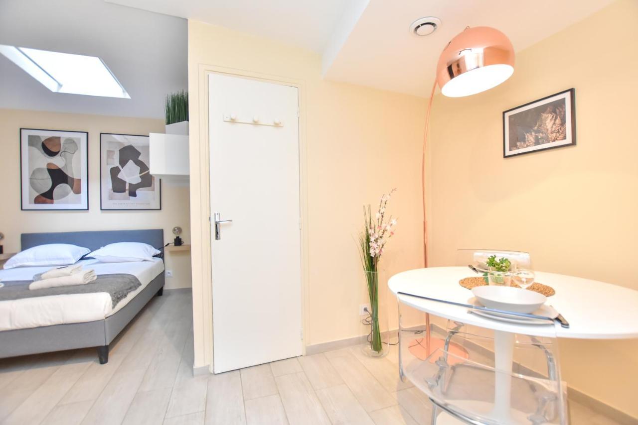Cmg Batignolles - Pigalle Paris Bagian luar foto
