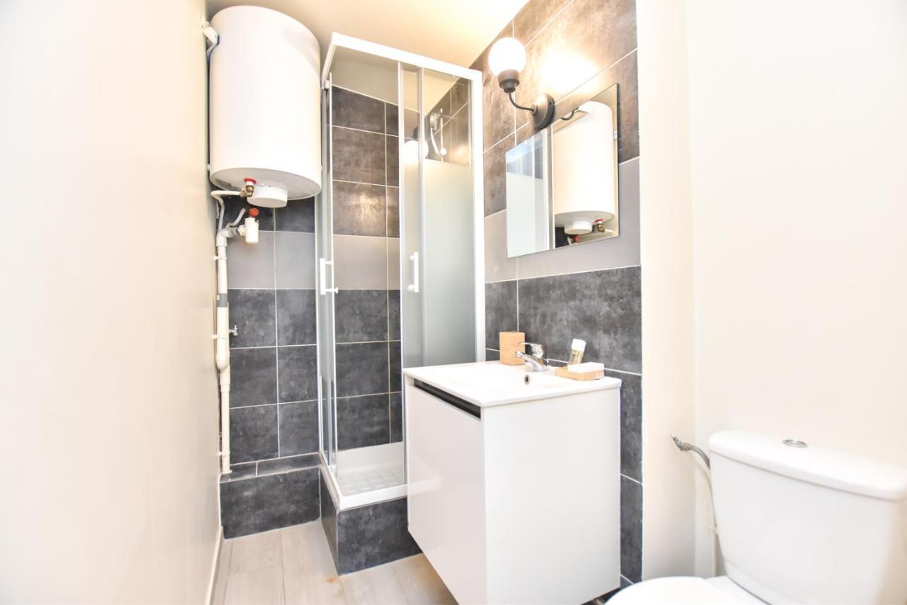 Cmg Batignolles - Pigalle Paris Bagian luar foto